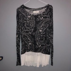 Abercrombie & Fitch sweater
